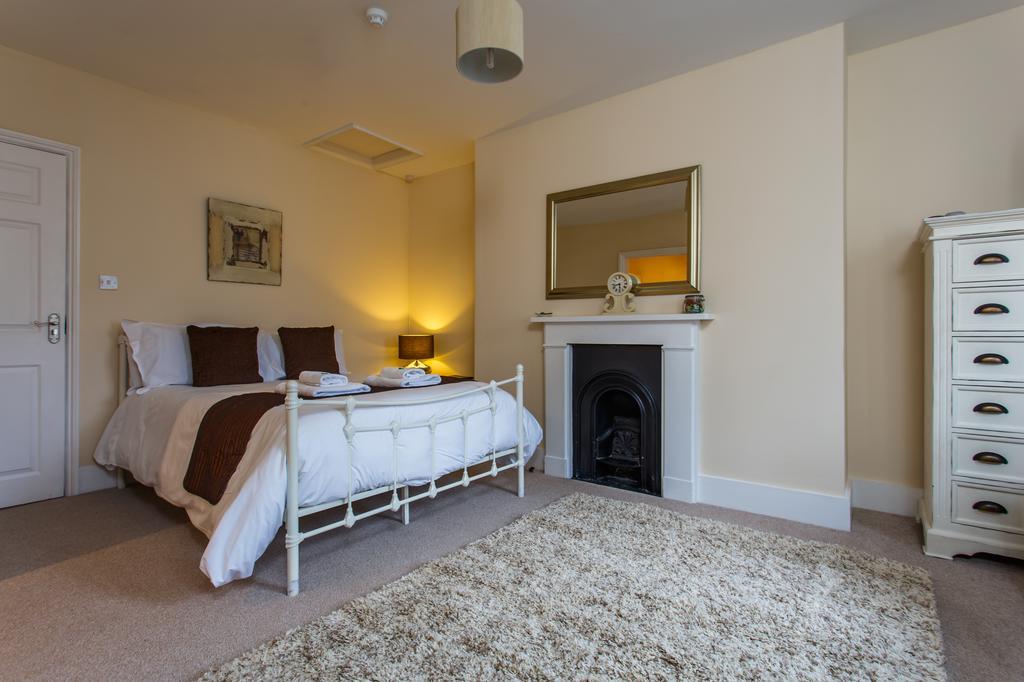 The Guesthouse East Истборн Екстериор снимка