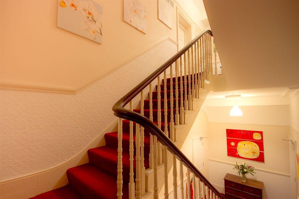 The Guesthouse East Истборн Екстериор снимка