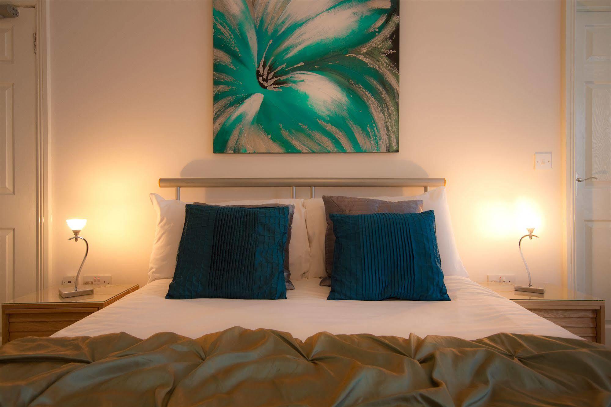 The Guesthouse East Истборн Екстериор снимка